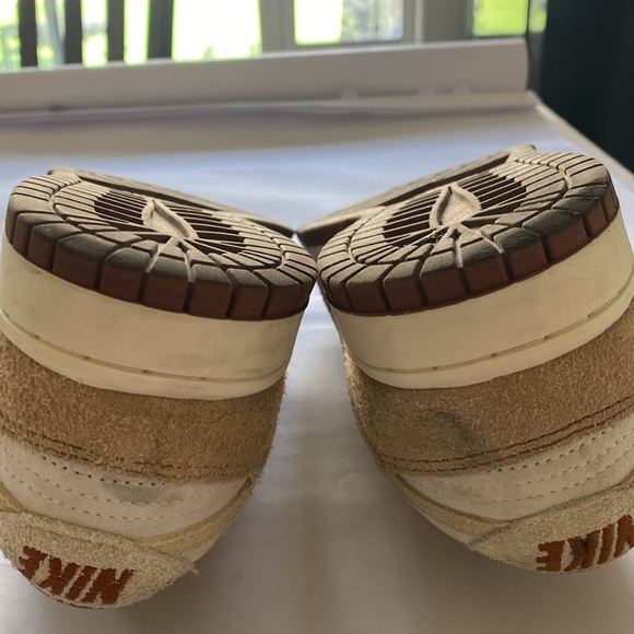 Nike Men’s Dunk Low # DD1390-100 Premium Leather Sneakers Size 9 - Picture 6 of 8